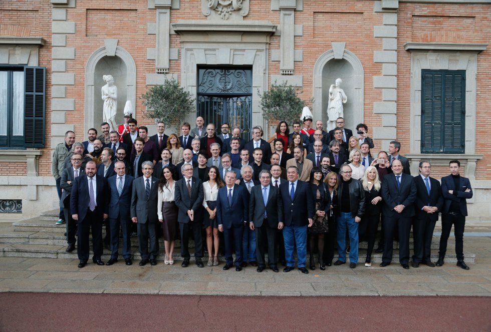 Foto de familia de los galardonados en el Premio Ondas